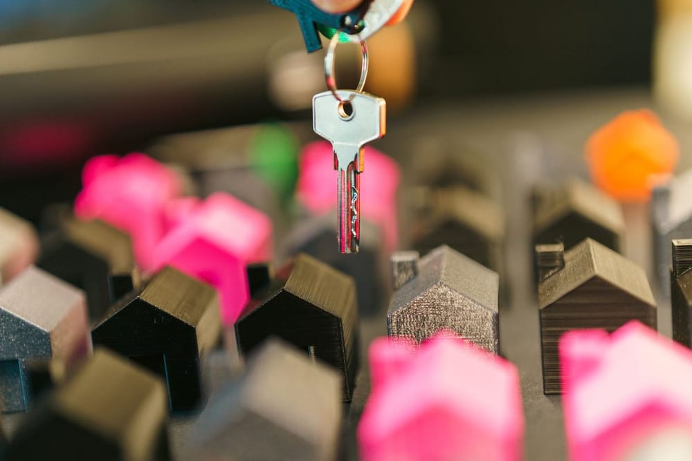 Aste giudiziarie immobiliari nel 2026: quanto si risparmia davvero e cosa può andare storto
