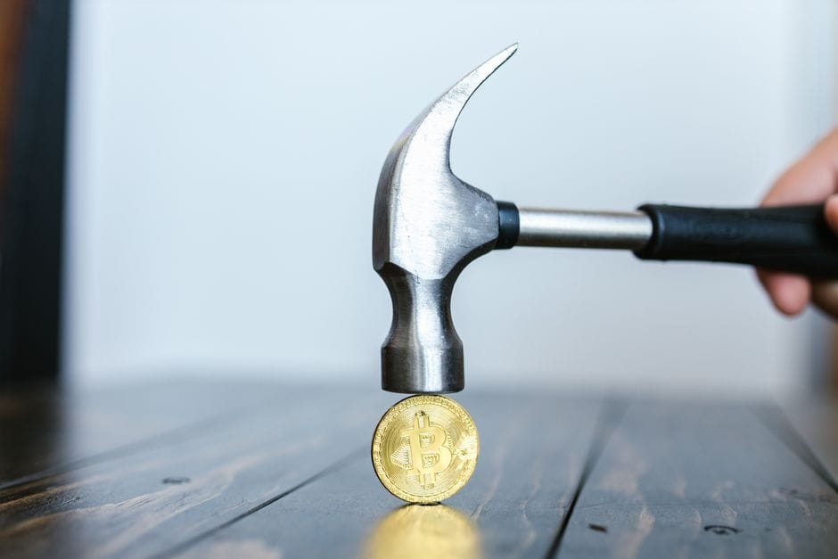 Comprare casa all'asta giudiziaria: come funziona e quali rischi