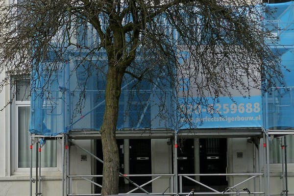 Ristrutturare casa in autunno 2026: i lavori da bloccare ad agosto prima che i cantieri si riempiano